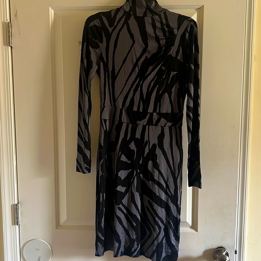 Cute Tory Burch bodycon dress